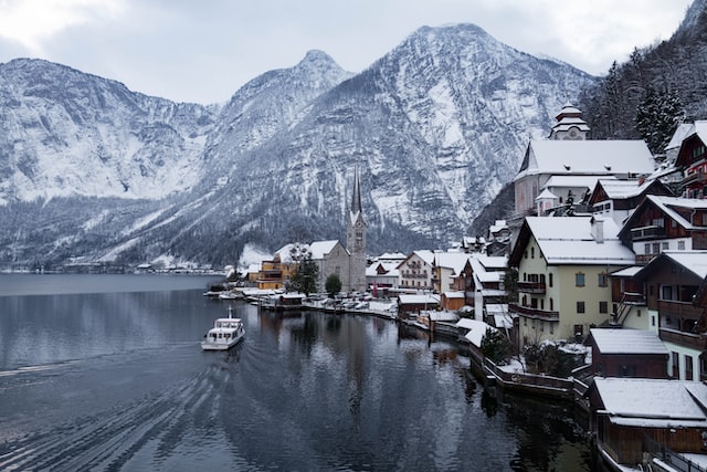 Hallstatt-winter.jpg