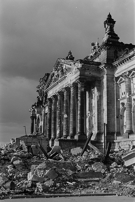 reichstag.jpg