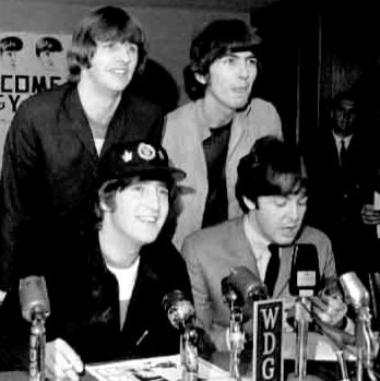 Beatles_press_conference_1965-1.jpg