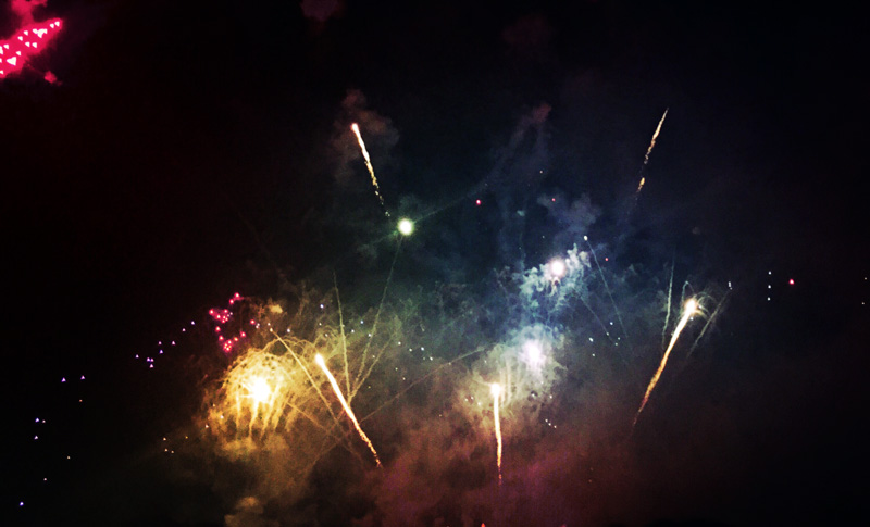 firework.jpg