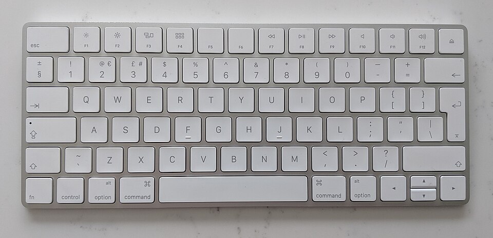 Apple_Magic_Keyboard_-_UK.jpg