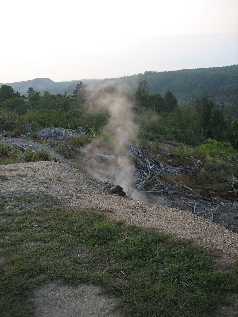 Centralia_smoke_rising.jpg