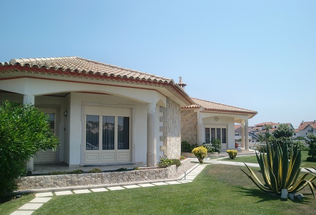 villa-194671_640.jpg
