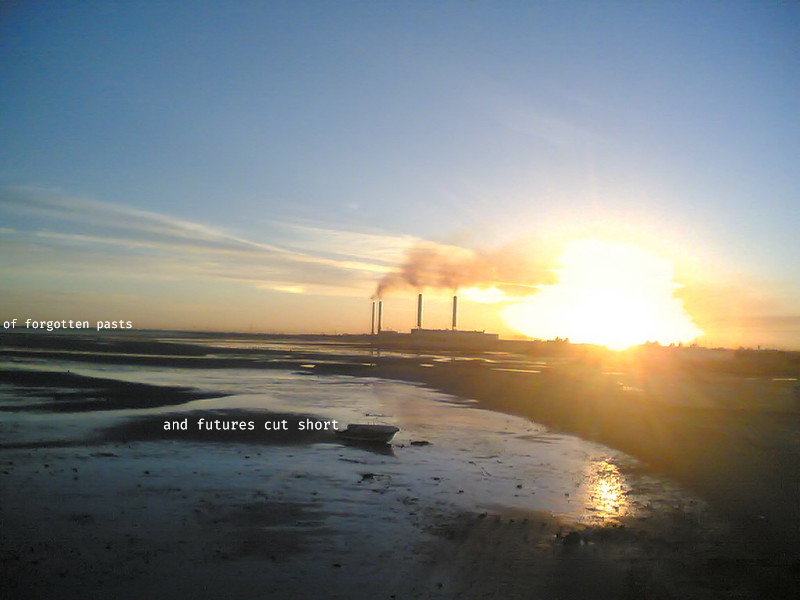 被遗忘的过去，被剪短的未来。