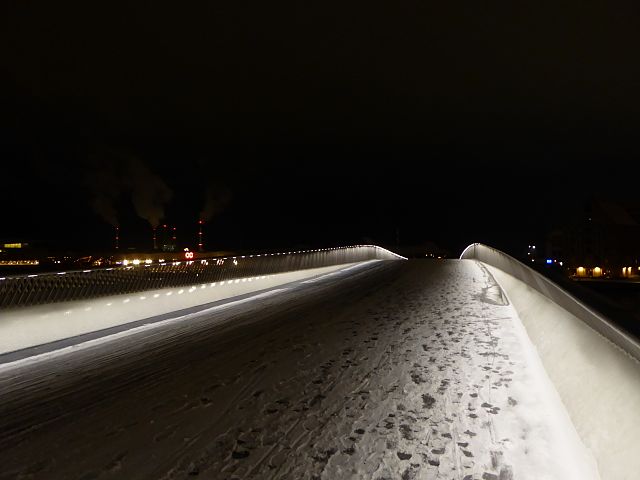 snowroad.jpg