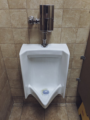 Bathroom%20-%20Urinal