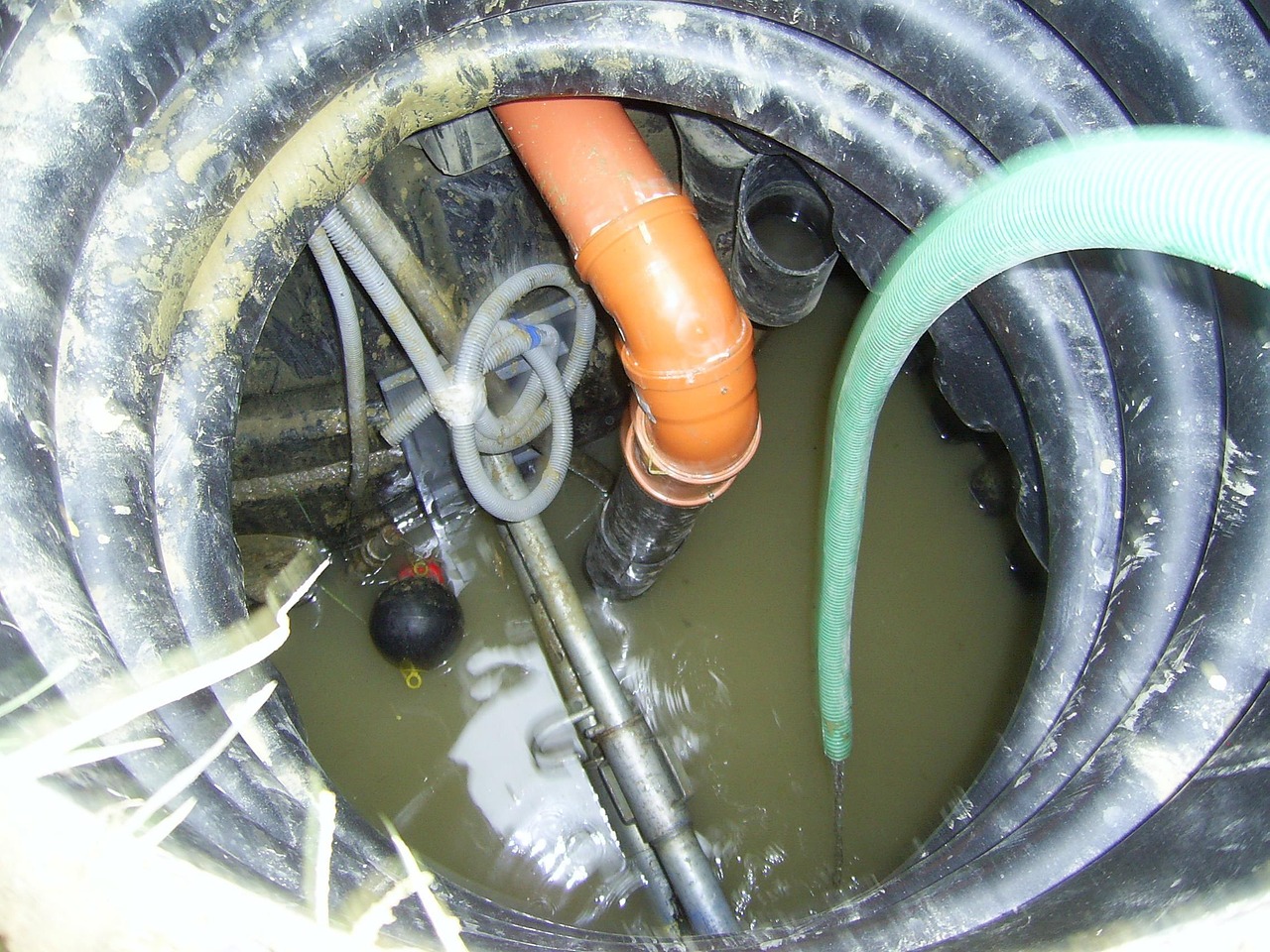 sewage-system-253719_1280.jpg