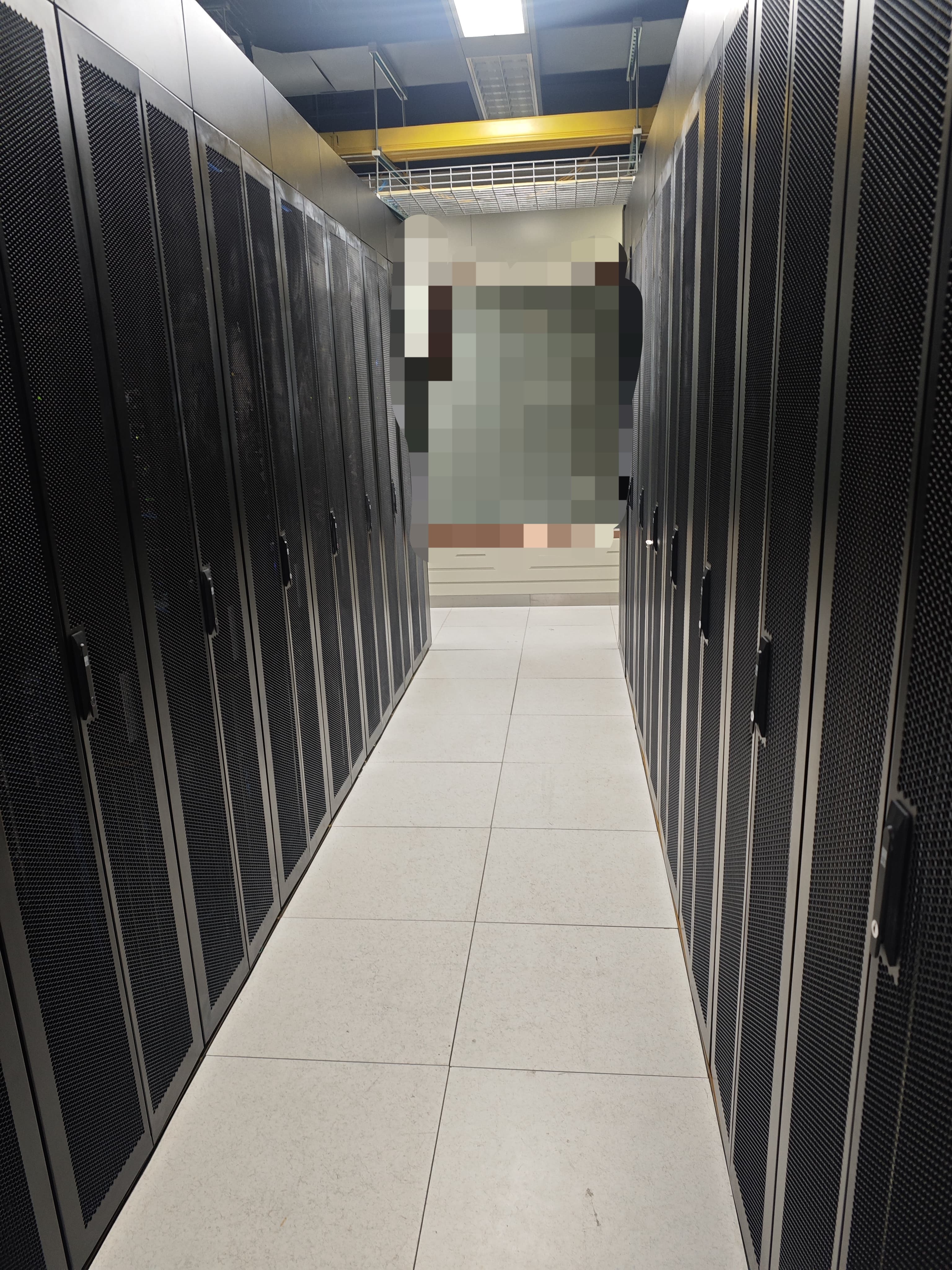 24%E7%AB%99%E6%9C%BA%E6%88%BF