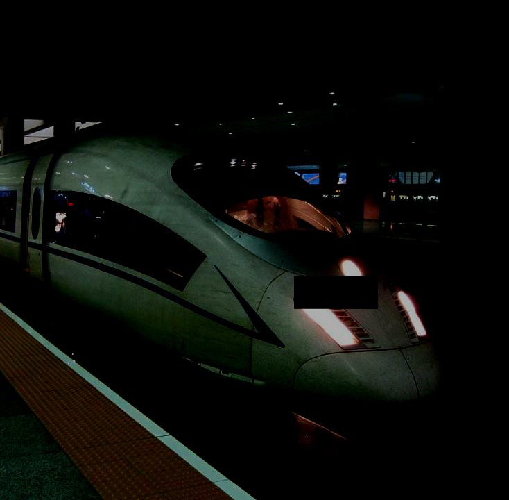 high-speed-train-207246_960_720.jpg